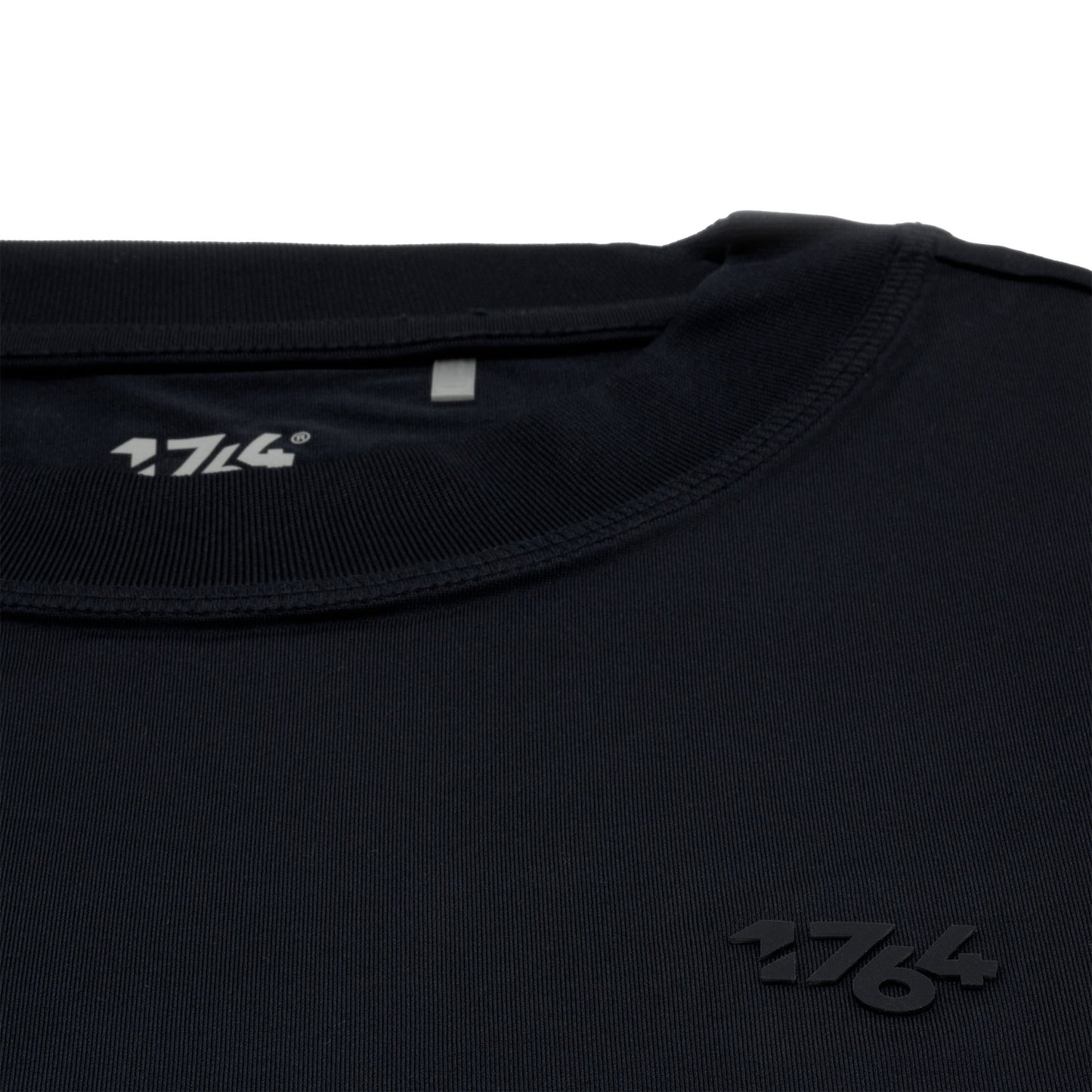1764 Signature - Nassau Base Layer