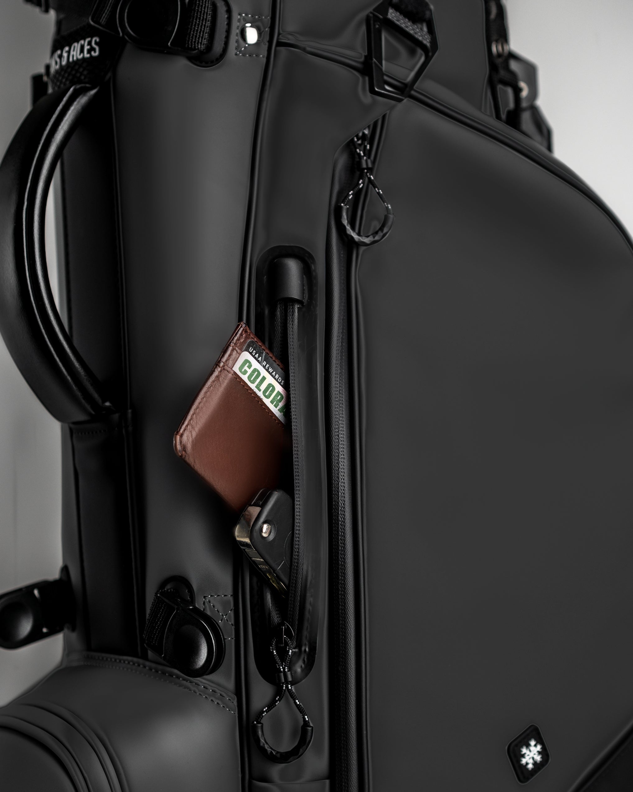 Image of Player Preferred™ Golf Bag - Obsidian