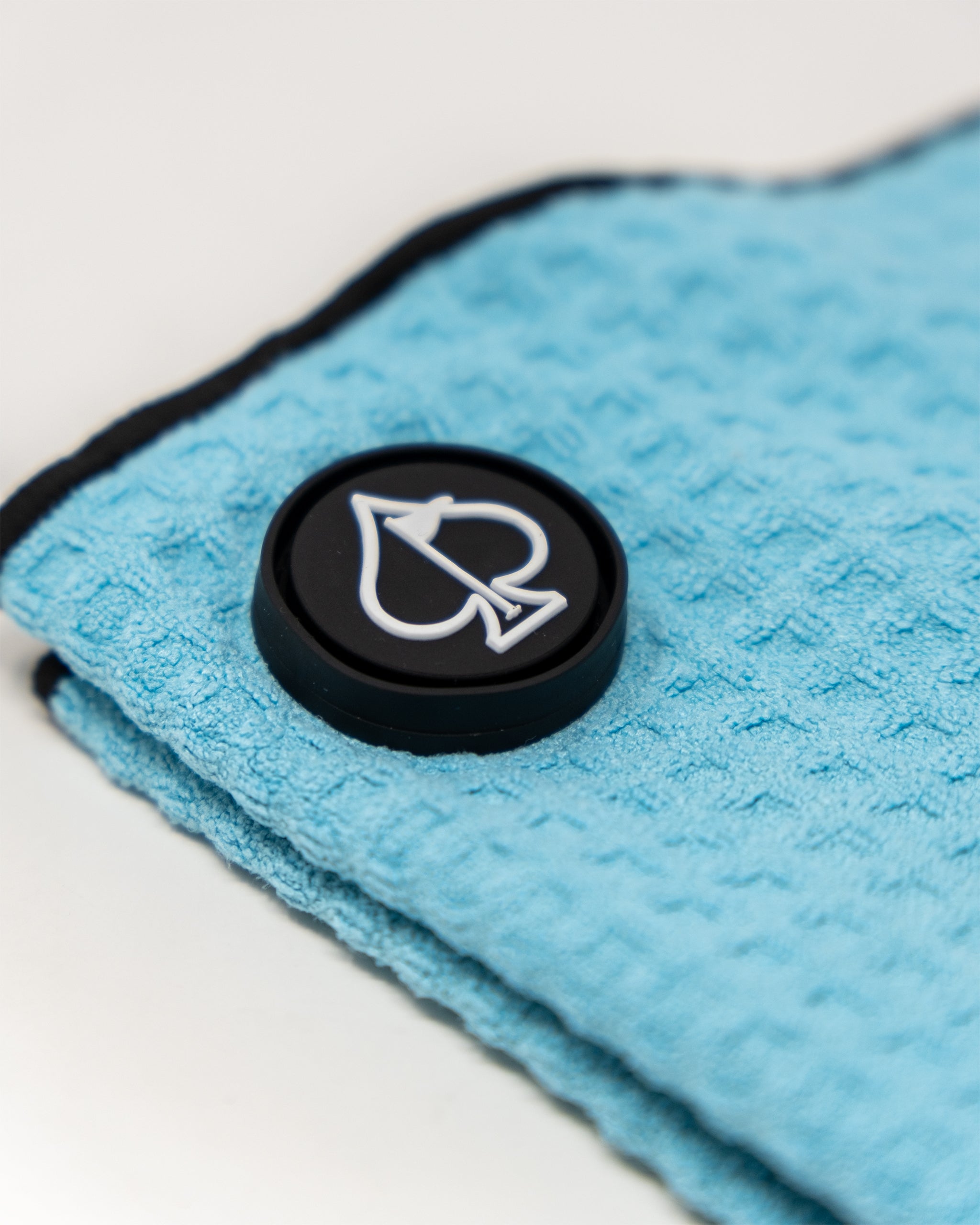Image of Magnetic Towel - Sky Blue