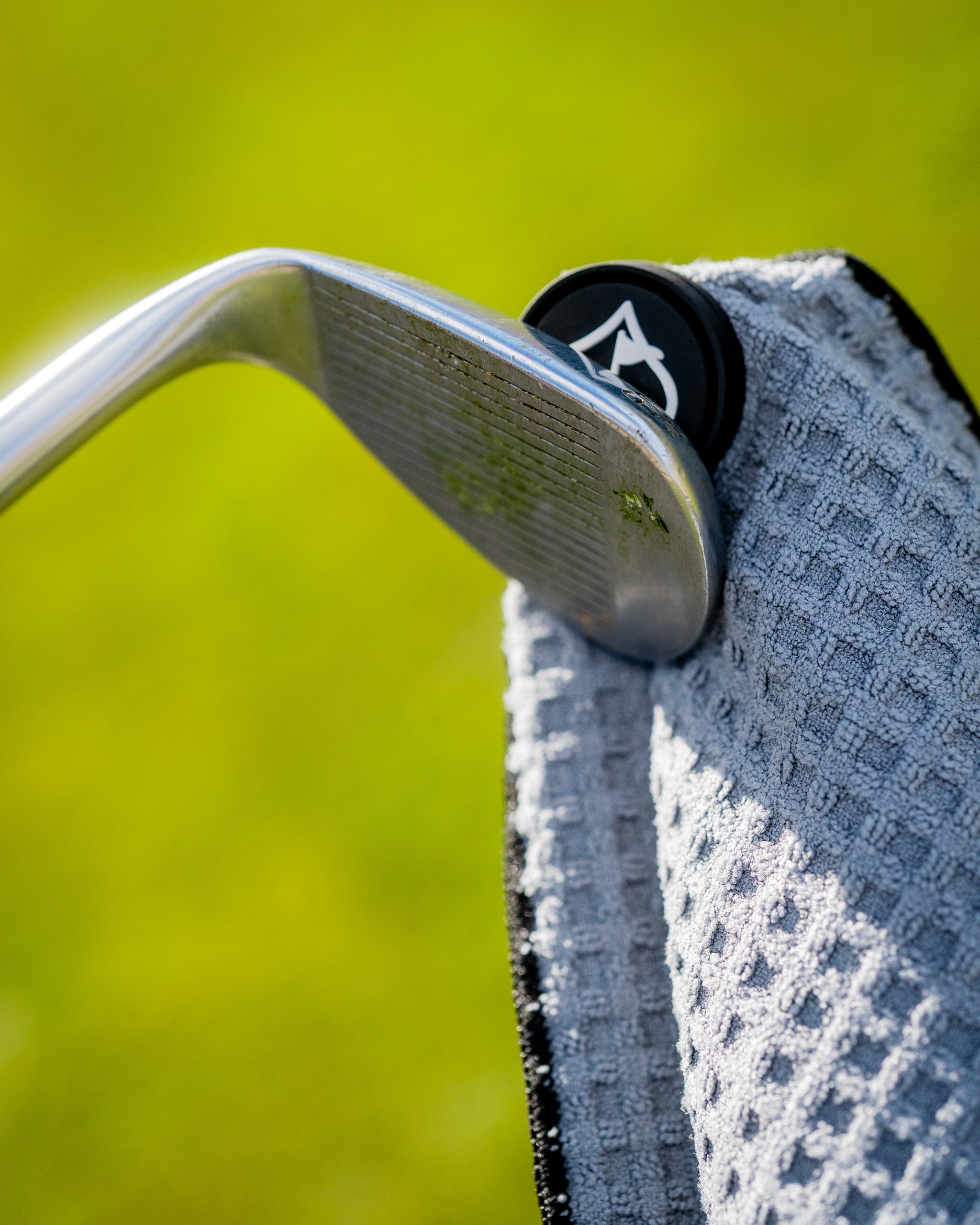 Image of Magnetic Towel - White