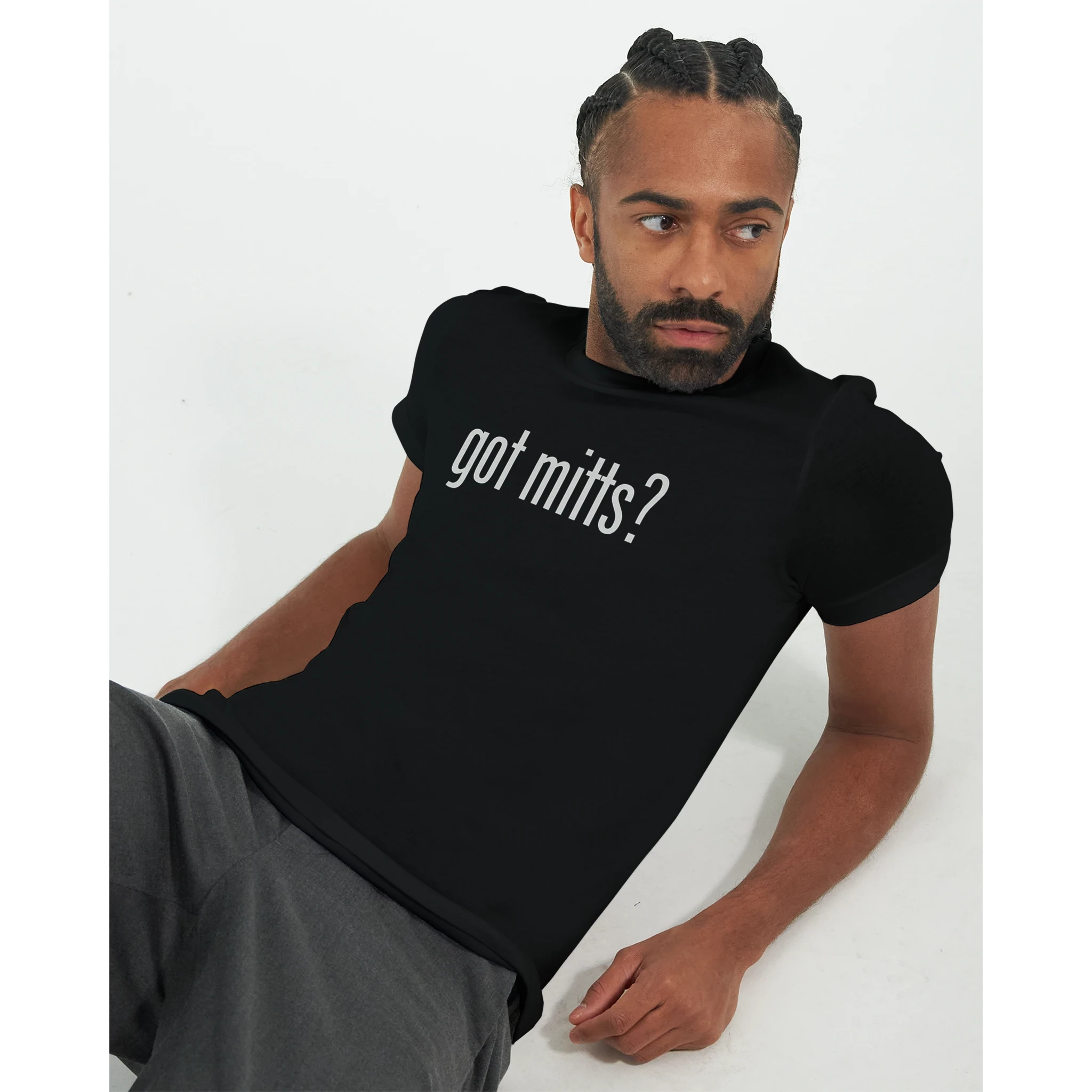 Image of aa35e9ac-f4bb-426a-9bd9-f9150295b897