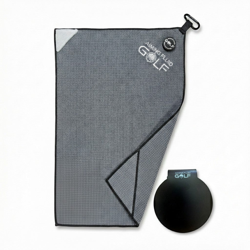 Image of Stubby Magnetic Golf Towel + Landing Pad System