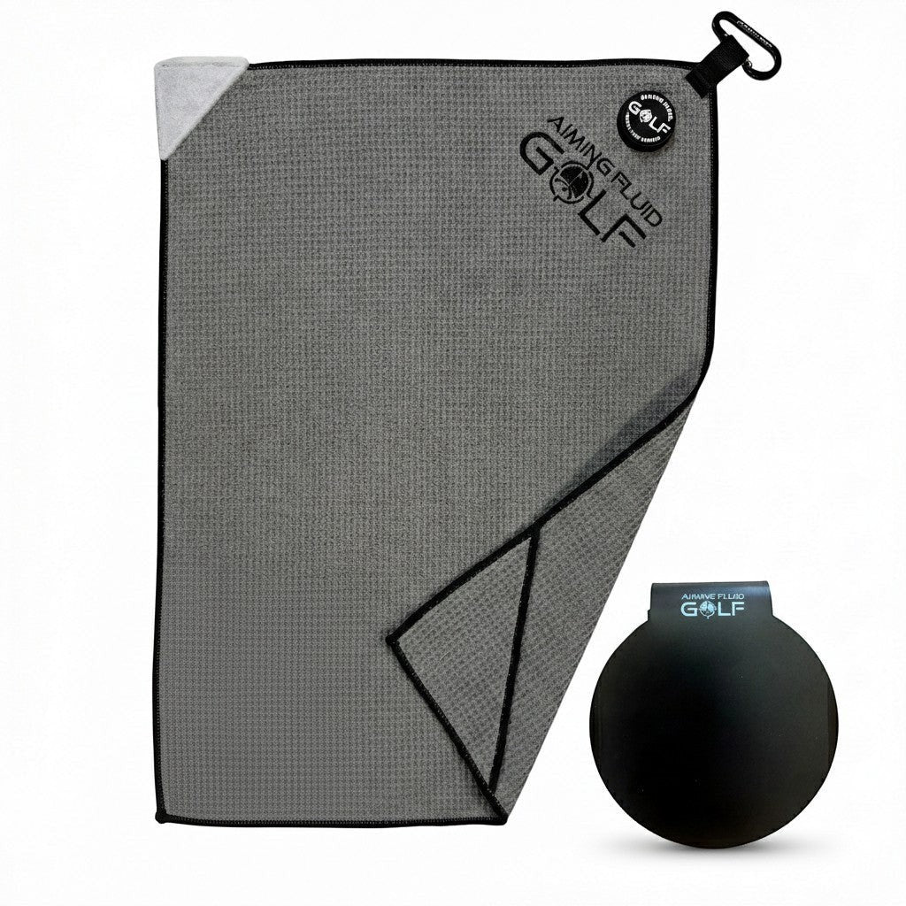 Image of Stubby Magnetic Golf Towel + Landing Pad System