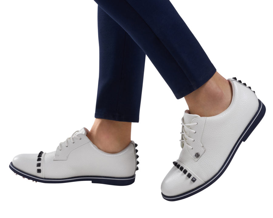 Image of Women's Stud Cap Toe Gallivanter - Snow